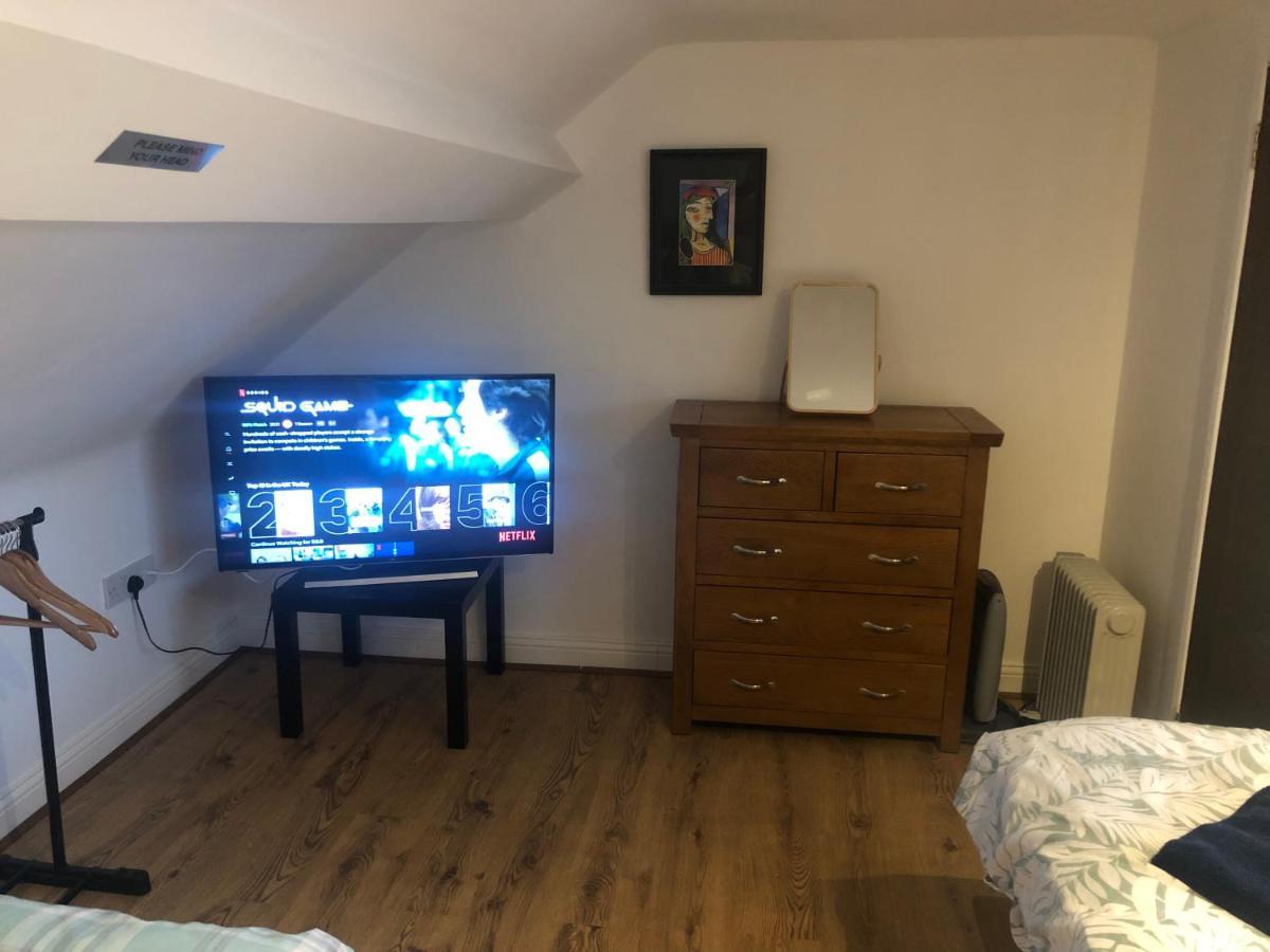 Central Lisburn Duplex Apartment Siren Stays Eksteriør billede